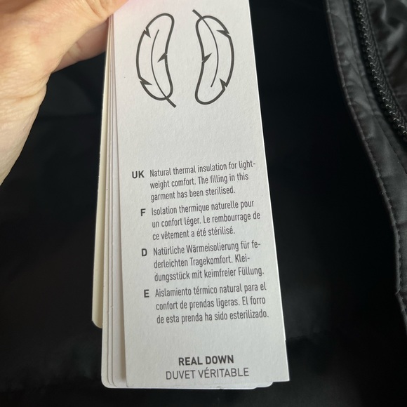 Adidas Mens Down Vest - Small - Picture 6 of 7